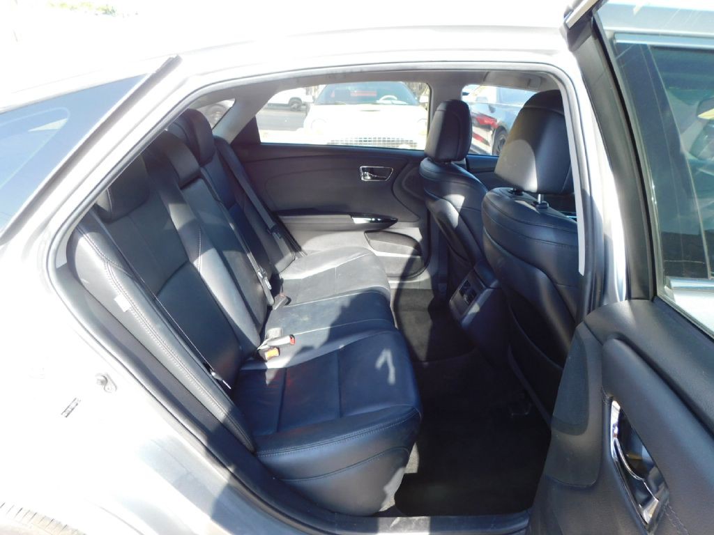 2016 Toyota Avalon Image 43