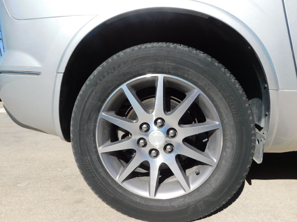 2014 Buick Enclave Image 9
