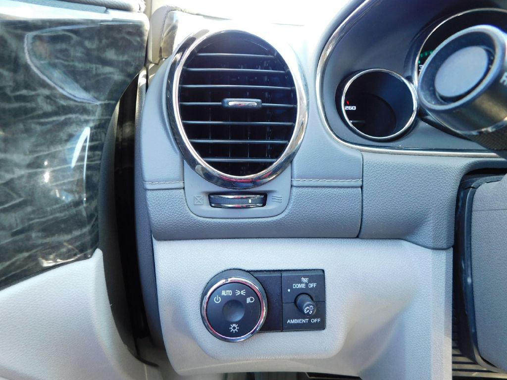 2014 Buick Enclave Image 31
