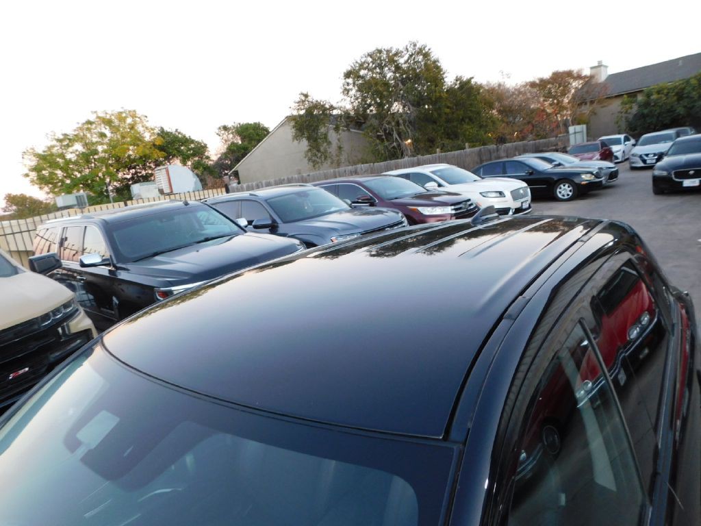 2022 Mitsubishi Outlander Image 9