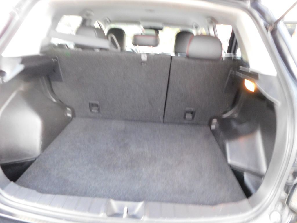 2022 Mitsubishi Outlander Image 15