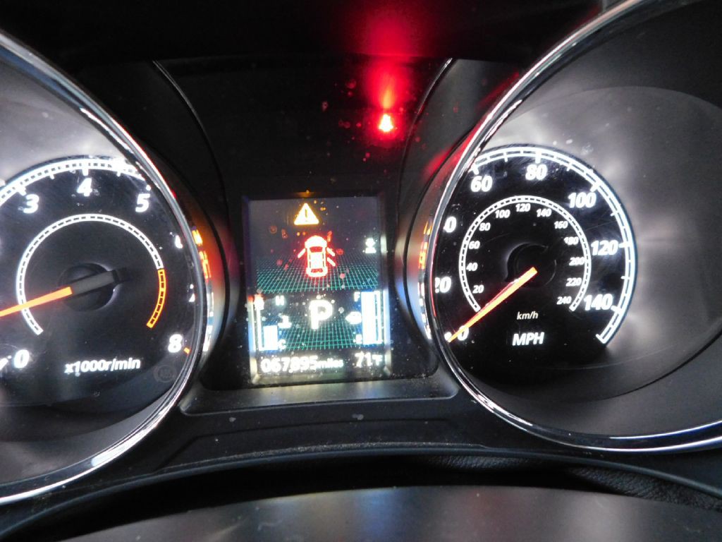 2022 Mitsubishi Outlander Image 19