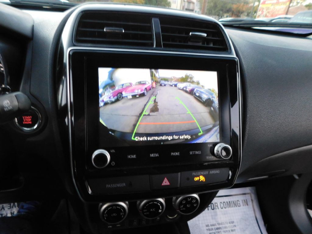 2022 Mitsubishi Outlander Image 23