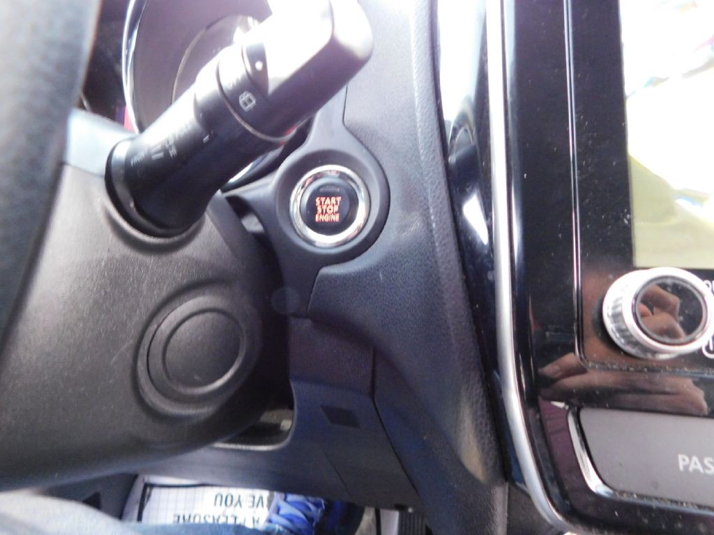 2022 Mitsubishi Outlander Image 25