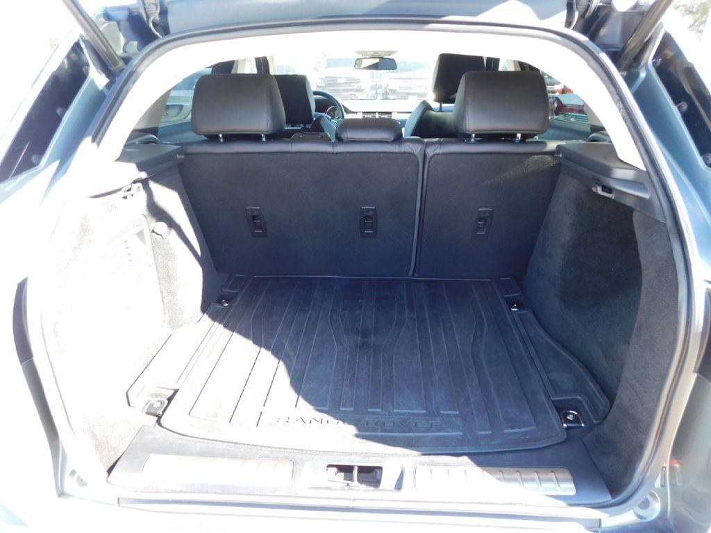 2015 Land Rover Range Rover Evoque Image 18