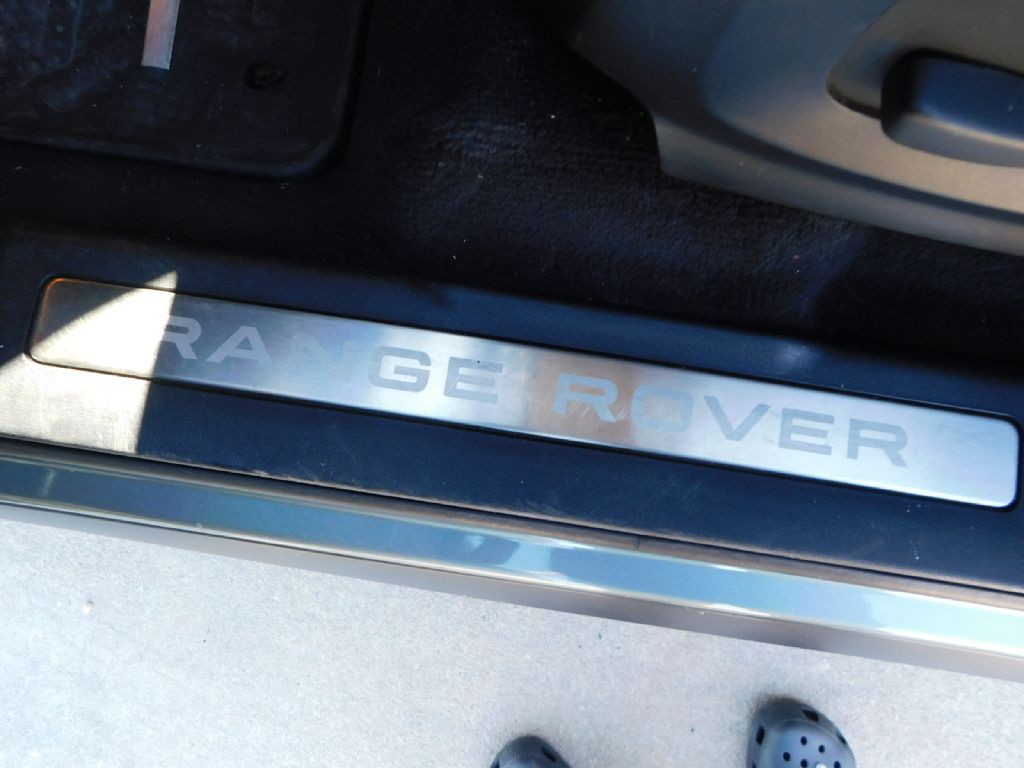 2015 Land Rover Range Rover Evoque Image 22