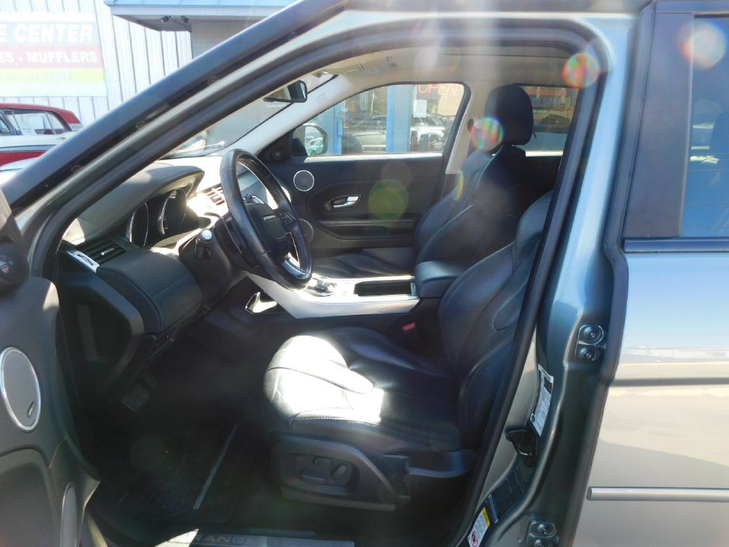 2015 Land Rover Range Rover Evoque Image 24