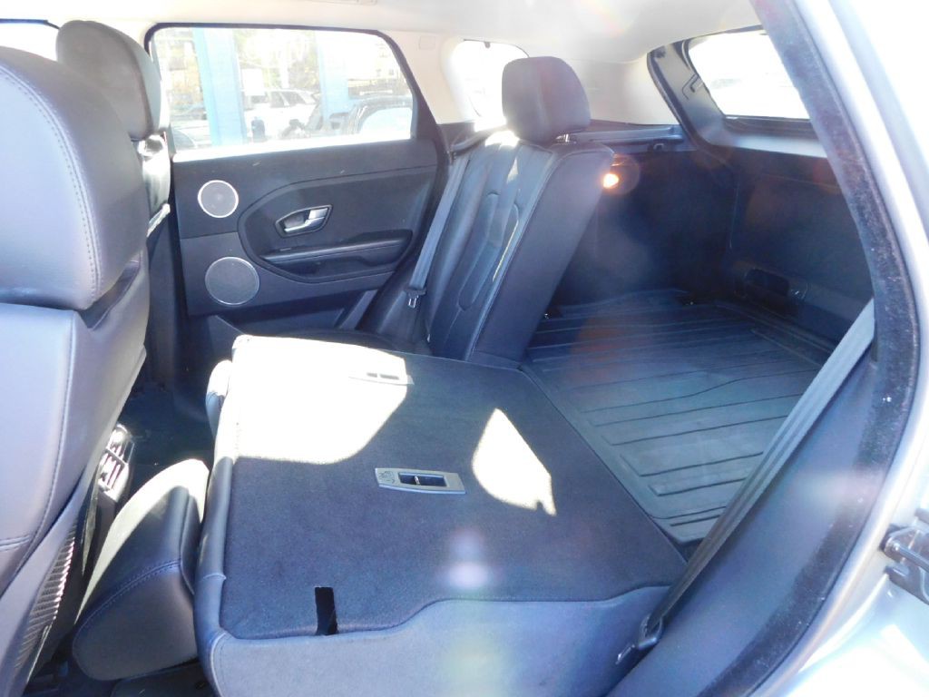 2015 Land Rover Range Rover Evoque Image 27