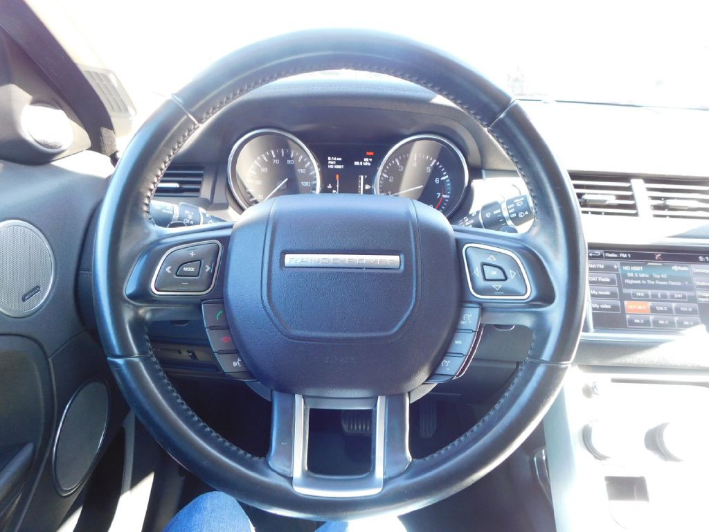 2015 Land Rover Range Rover Evoque Image 29