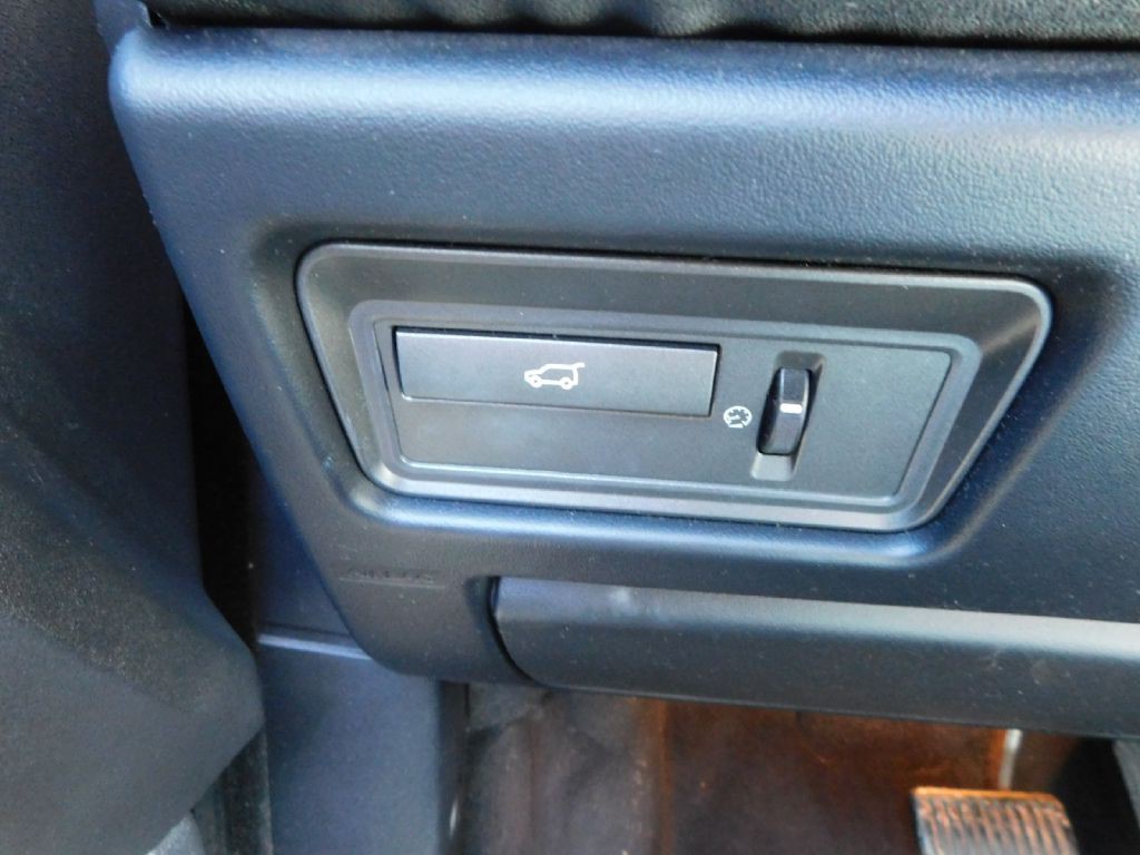 2015 Land Rover Range Rover Evoque Image 30