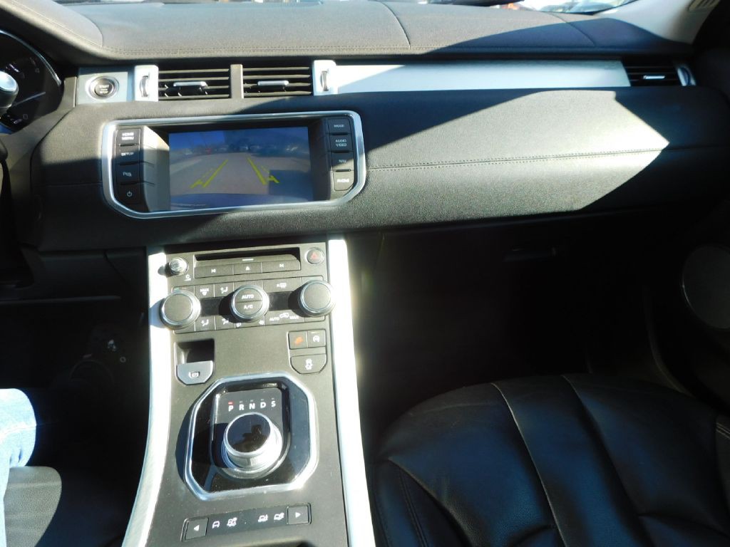 2015 Land Rover Range Rover Evoque Image 40
