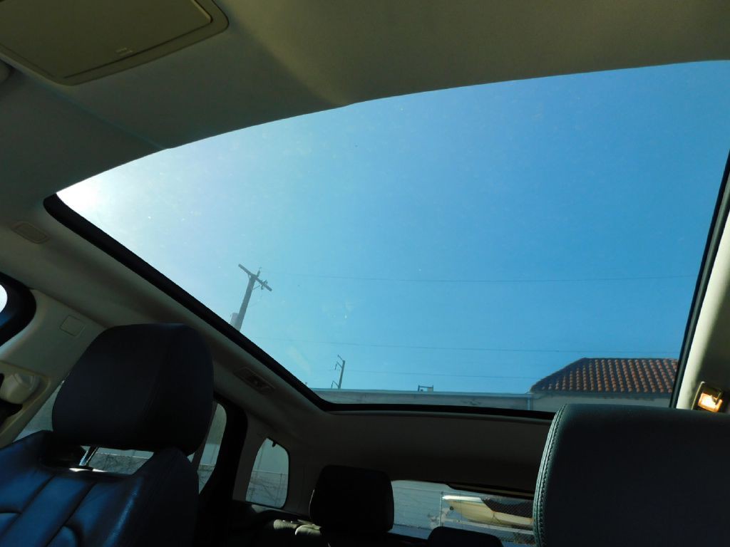 2015 Land Rover Range Rover Evoque Image 44