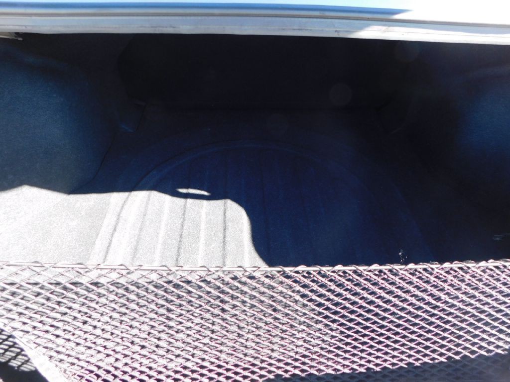 2023 Hyundai Elantra Image 12