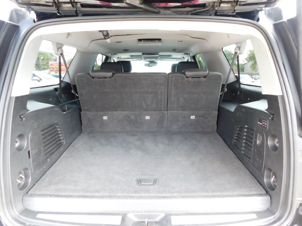 2018 Chevrolet Suburban Image 22