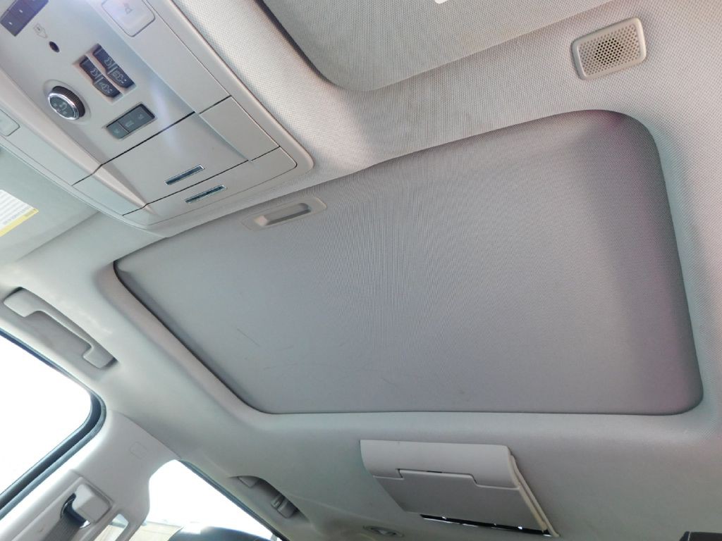 2018 Chevrolet Suburban Image 46