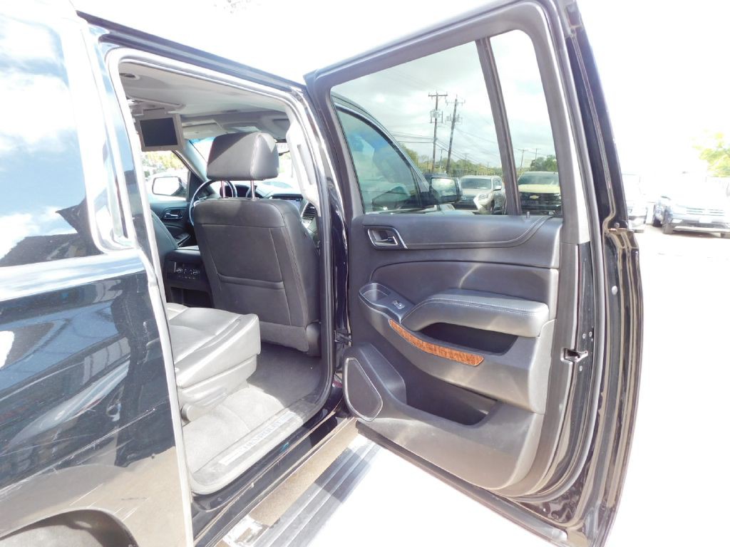 2018 Chevrolet Suburban Image 57