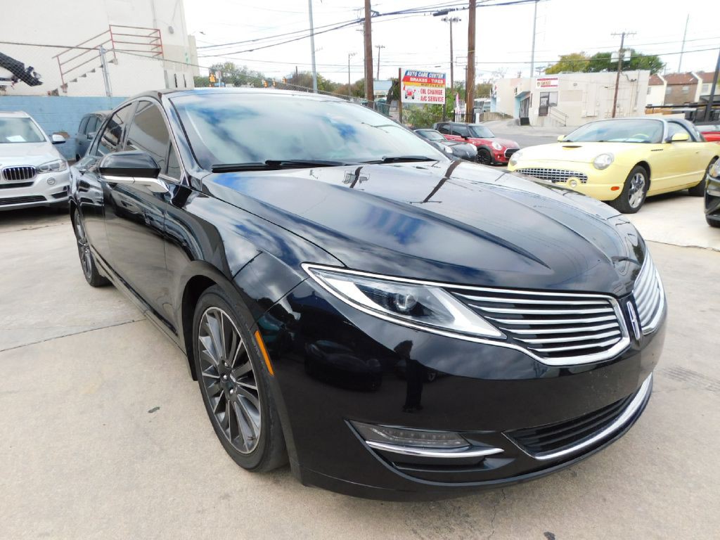 2016 Lincoln MKZ Image 1