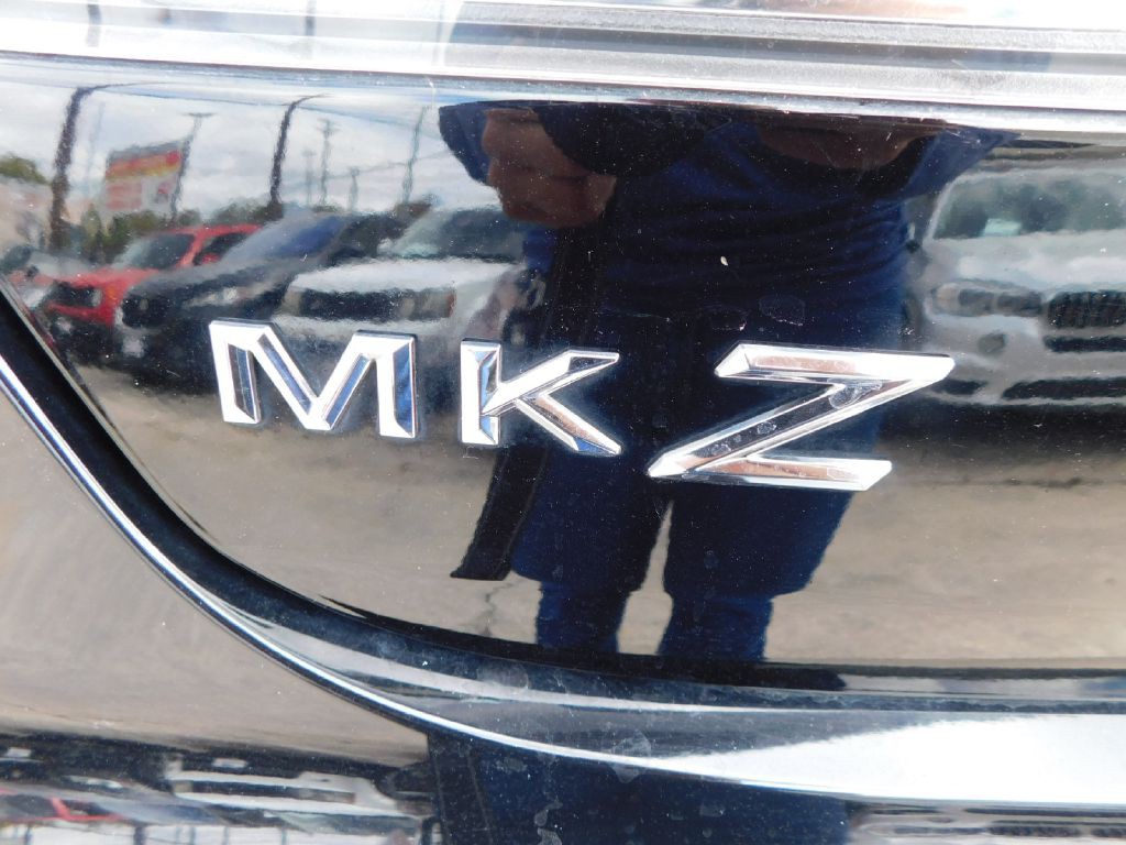 2016 Lincoln MKZ Image 13