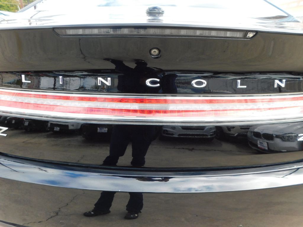 2016 Lincoln MKZ Image 14