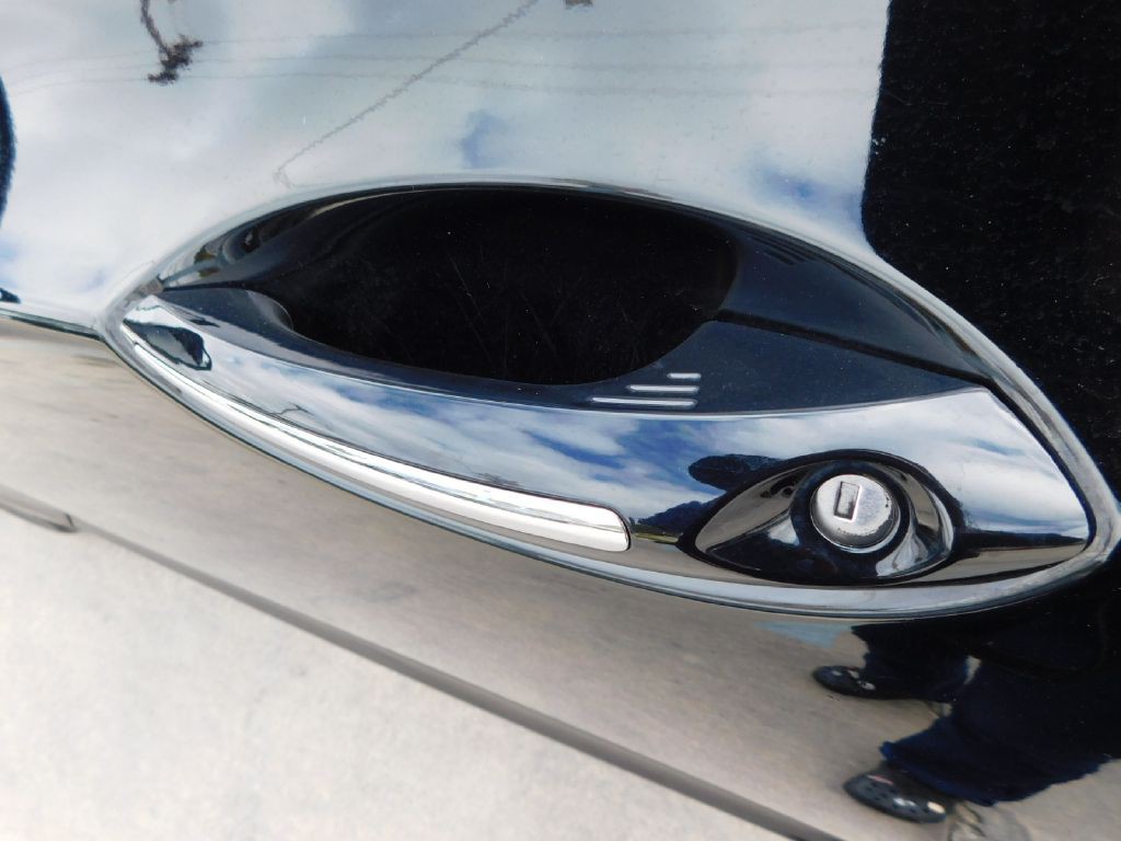 2016 Lincoln MKZ Image 17