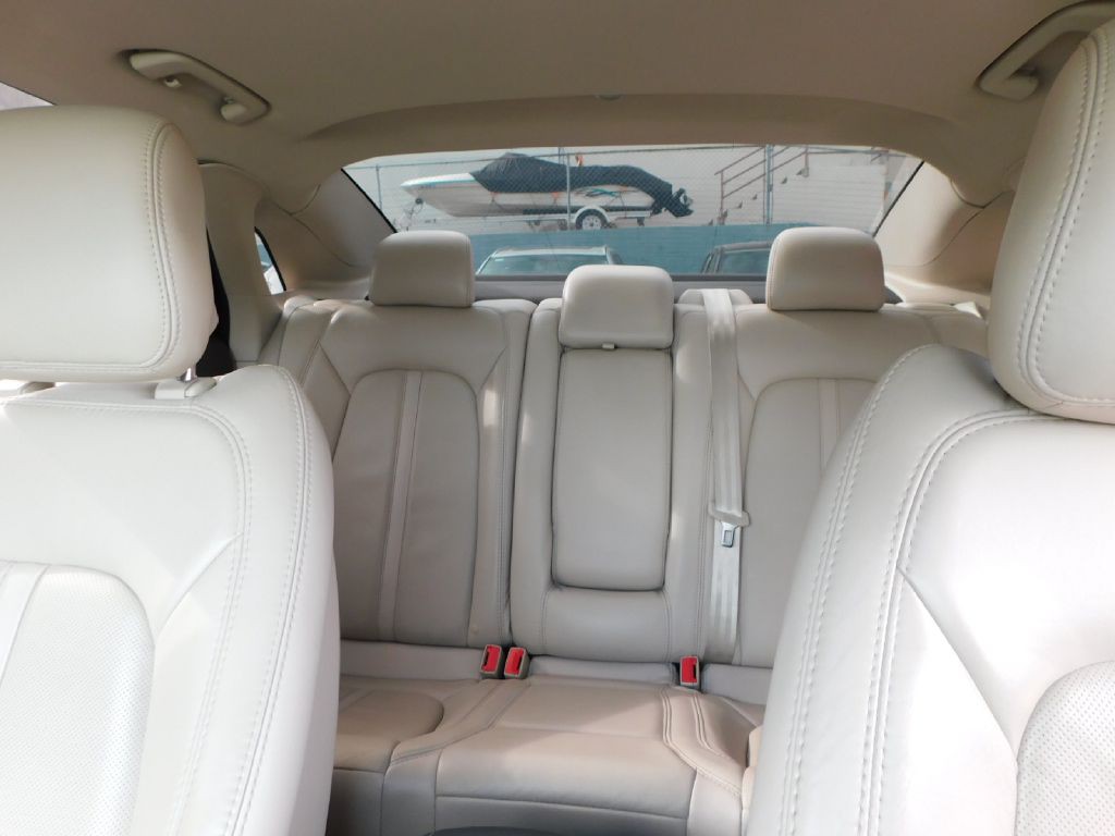 2016 Lincoln MKZ Image 46