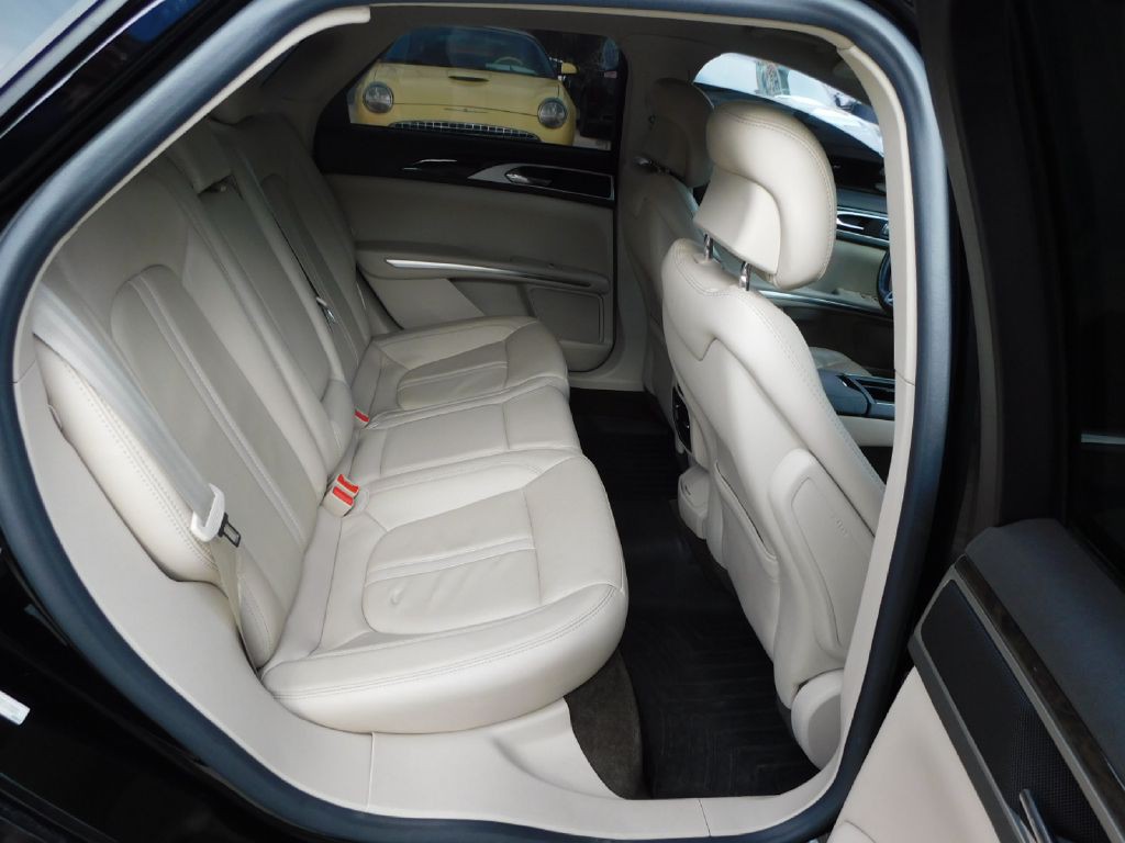 2016 Lincoln MKZ Image 49