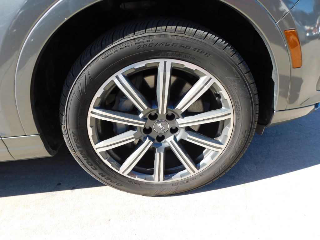 2017 Audi Q7 Image 9