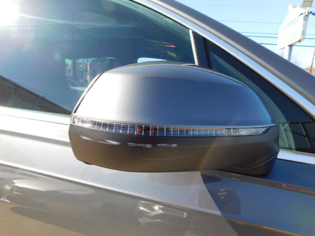 2017 Audi Q7 Image 10