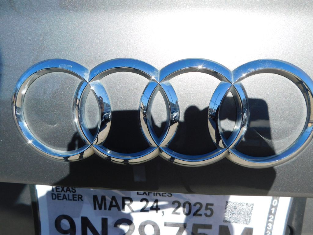 2017 Audi Q7 Image 13