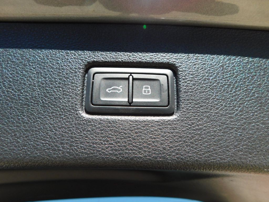 2017 Audi Q7 Image 20