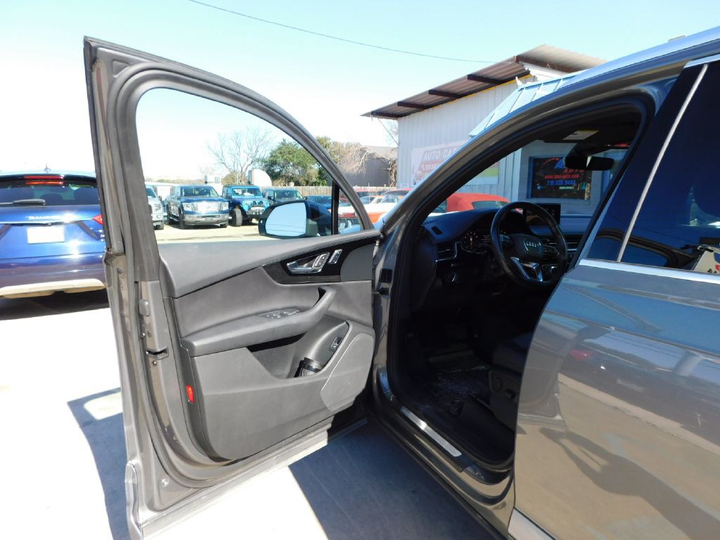 2017 Audi Q7 Image 22