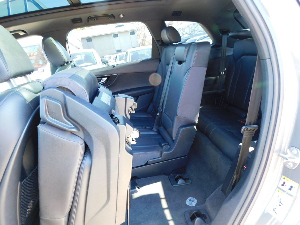 2017 Audi Q7 Image 27