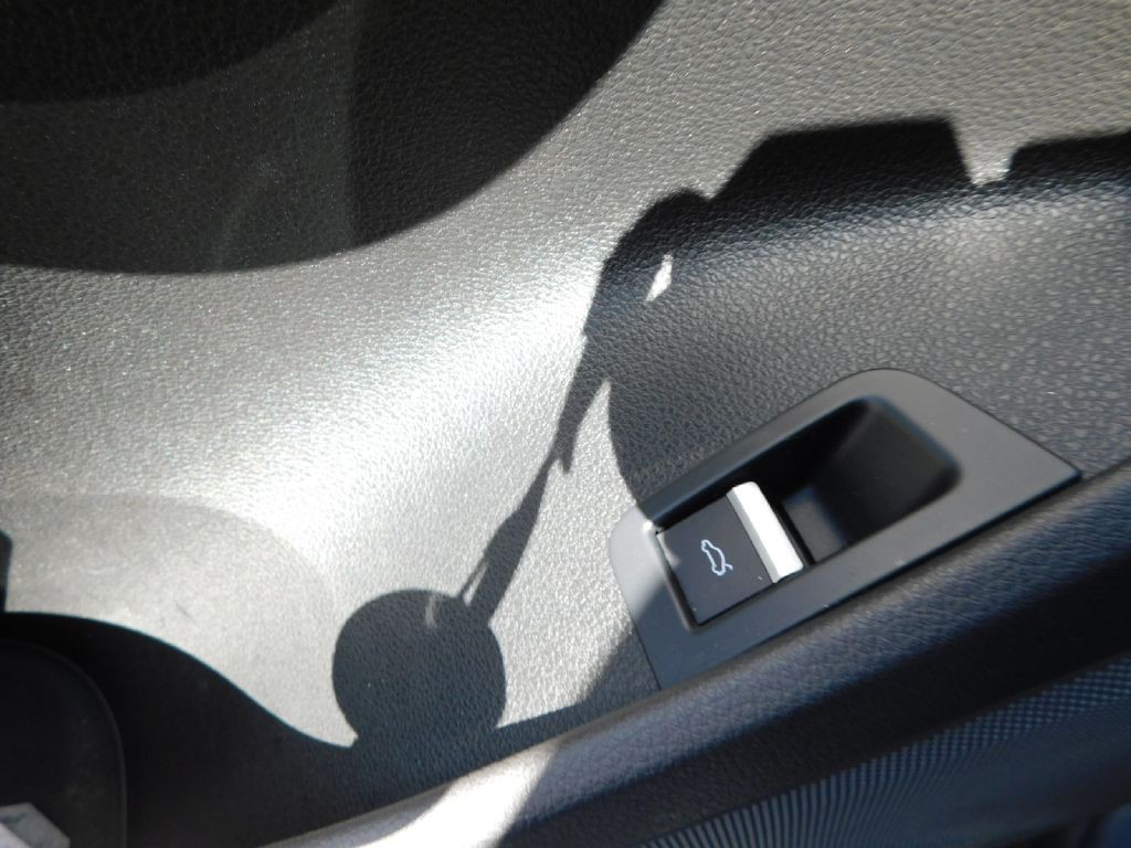 2017 Audi Q7 Image 33