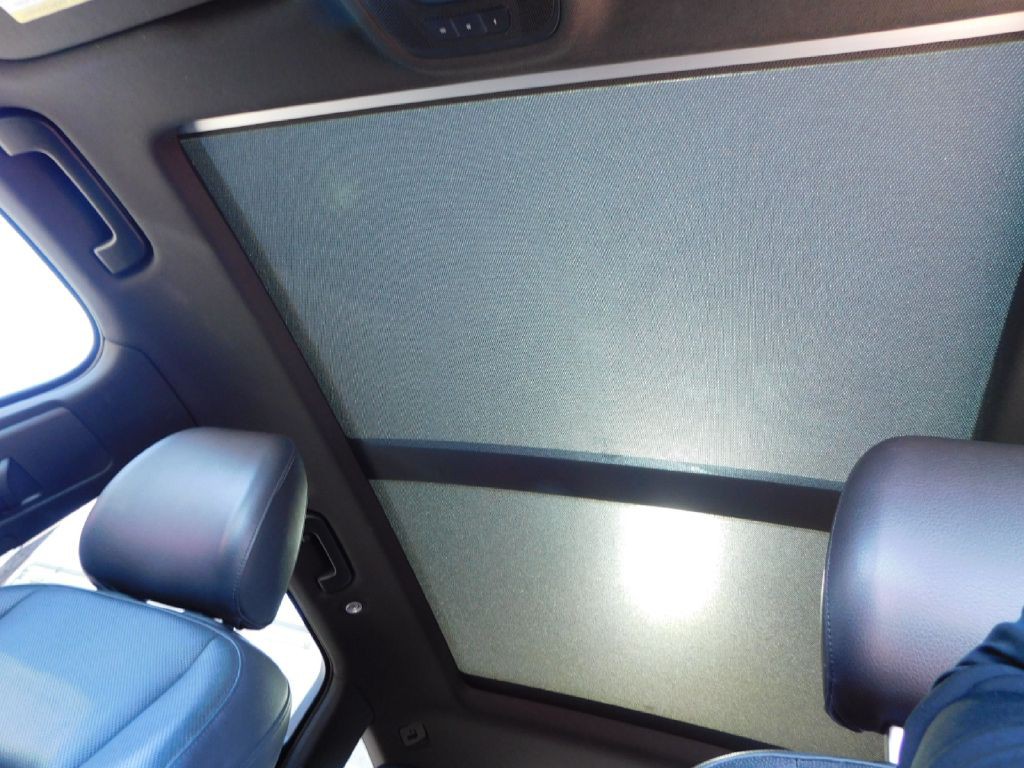 2017 Audi Q7 Image 46