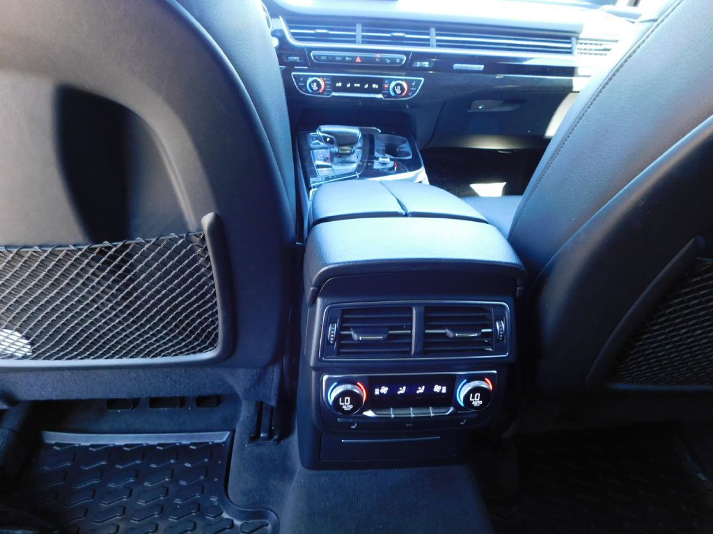 2017 Audi Q7 Image 49