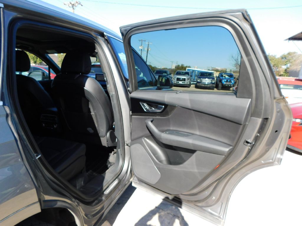 2017 Audi Q7 Image 53