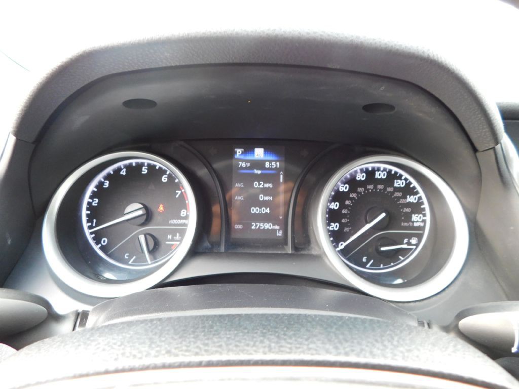 2023 Toyota Camry Image 18