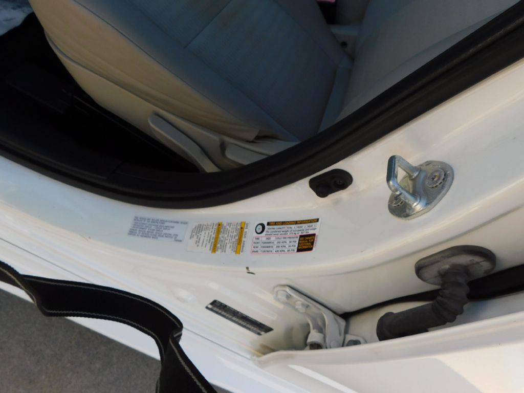 2013 Mitsubishi Lancer Image 20