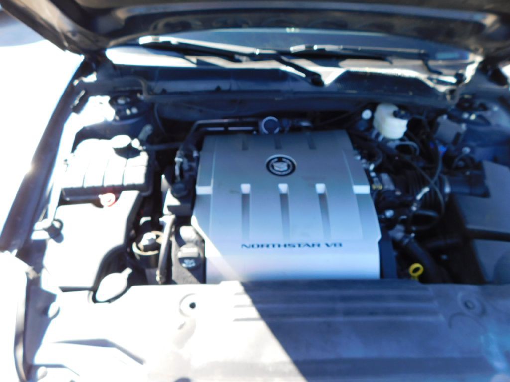 2009 Cadillac DTS Image 11