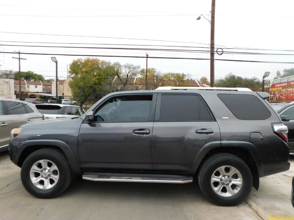 2015 Toyota 4Runner Image 4