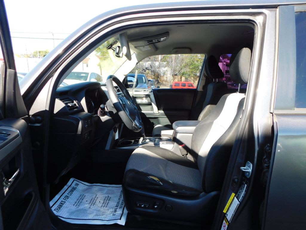 2015 Toyota 4Runner Image 20