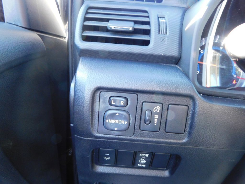 2015 Toyota 4Runner Image 26