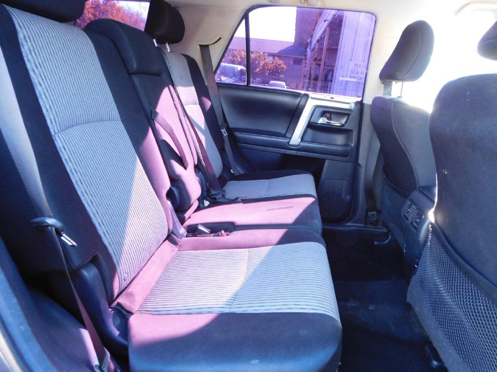 2015 Toyota 4Runner Image 41