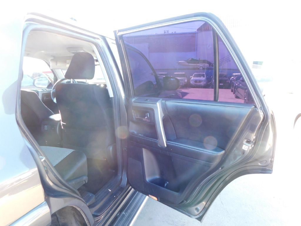 2015 Toyota 4Runner Image 42