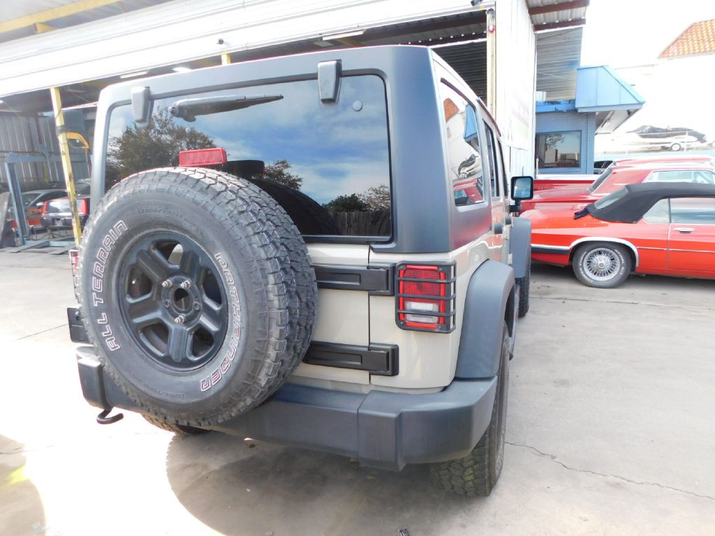 2017 Jeep Wrangler Unlimited Image 7