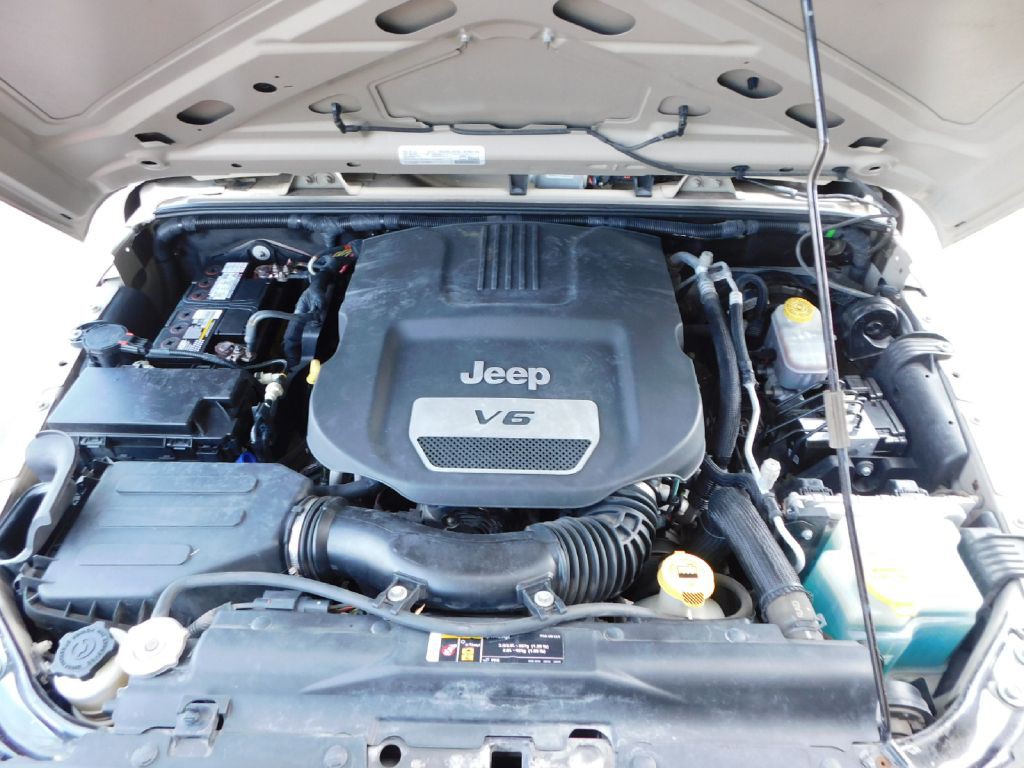 2017 Jeep Wrangler Unlimited Image 13