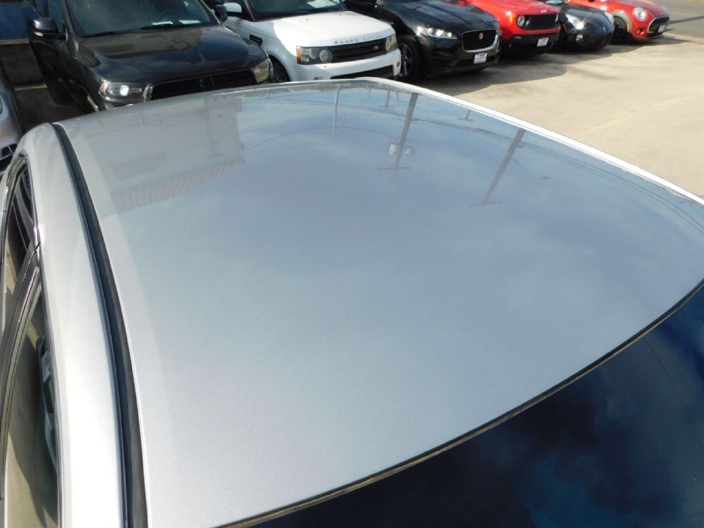 2016 Toyota Camry Image 43