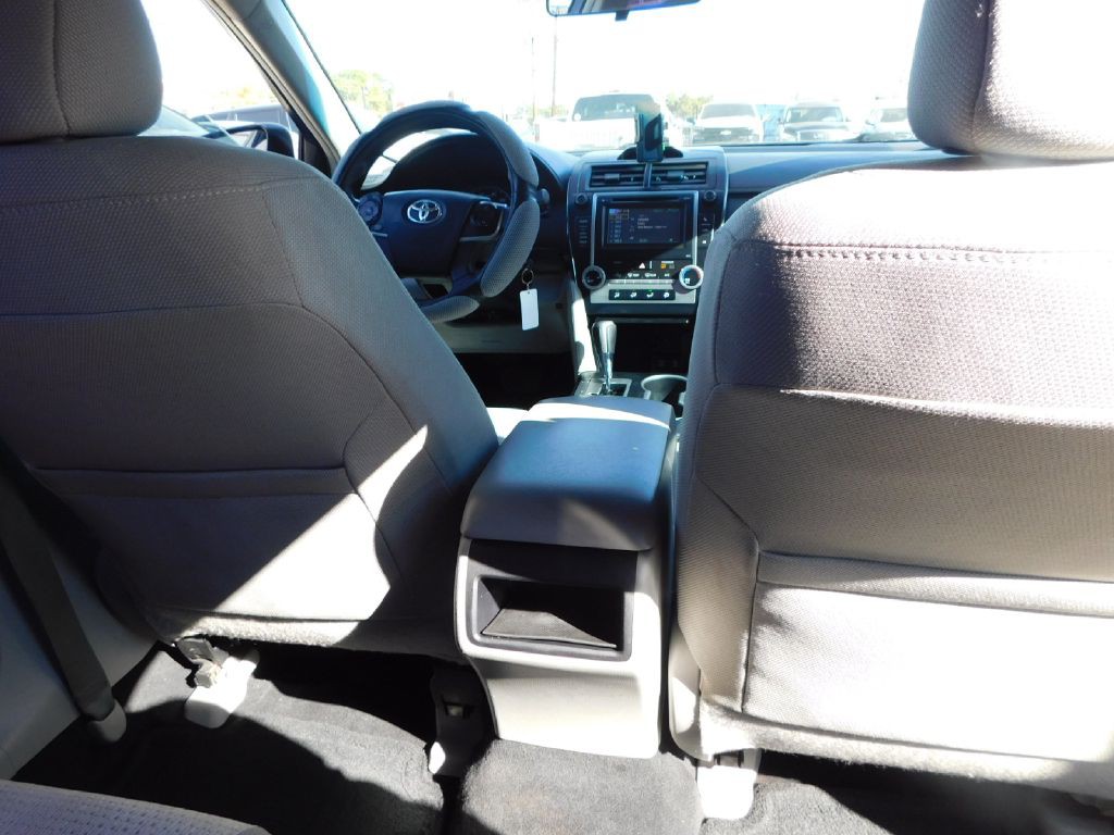 2012 Toyota Camry Image 37