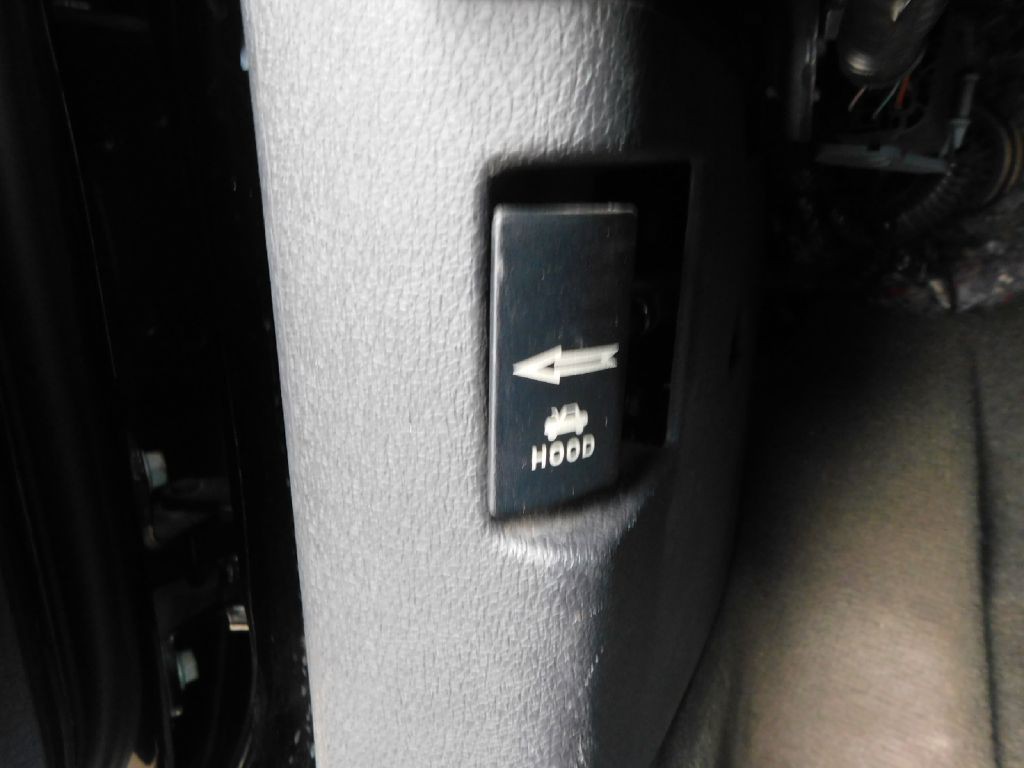 2013 Ford Mustang Image 23