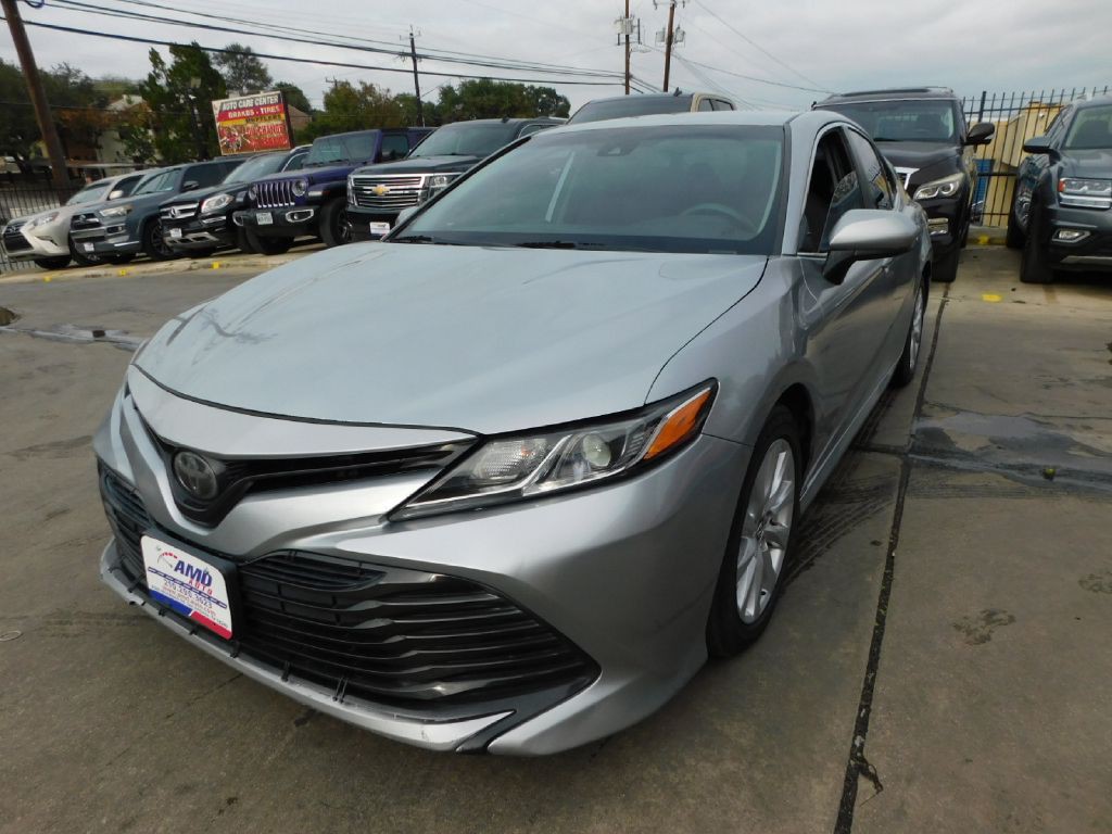 2018 Toyota Camry Image 3